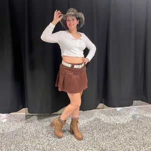 Meet your Posher, Emma